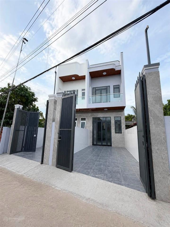 Căn nhà mới toanh 100%
 đc 1/nguyễn văn thành dt 4x19, thổ cư 60m² cách ngã 4 sở sao 200m