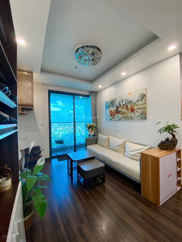 Cho thuê căn hộ diện tích rộng, thông thoáng khu vực hồng bàng
