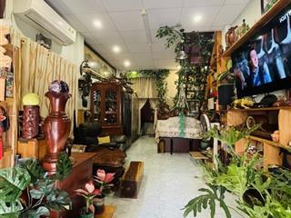 NỘI THẤT TOÀN GỖ QUÝ HIẾM XỊN XÒ- GIÁP QUẬN 10 - TÂN BÌNH - CHỈ VIỆC DỌN VALI VÀO Ở -