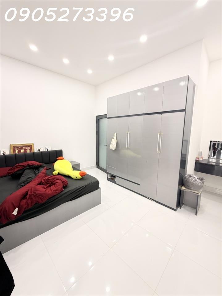 SIÊU PHẨM ÔTÔ ĐẬU CỬA GẦN NGÃ TƯ BẢY HIỀN, HÀNG XÓM KHU VIP BÀU CÁT, 23M2(4.6x5M) NHÀ 2