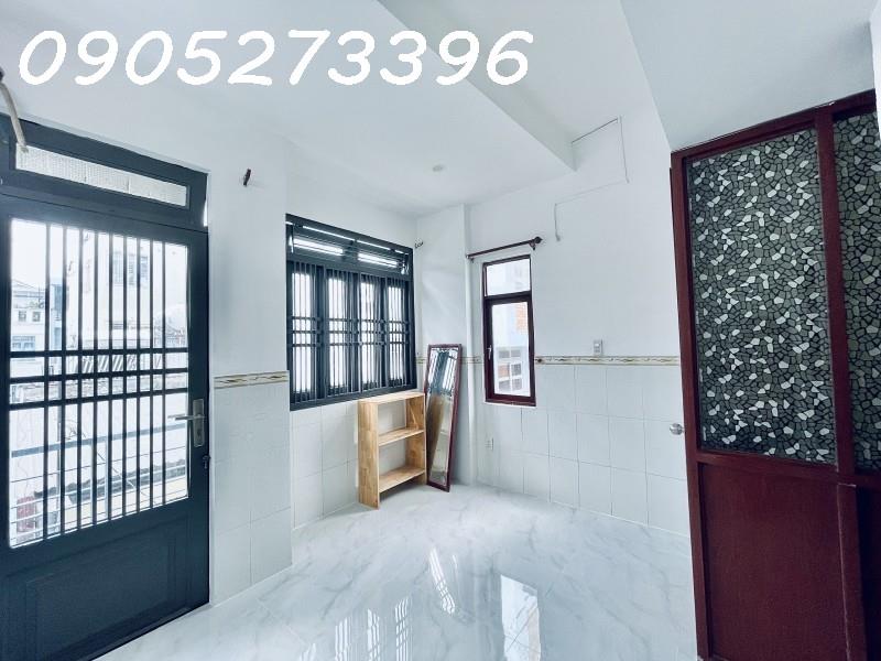 NHÀ MỚI ĐẸP - NGAY CHỢ PHẠM VĂN HAI - 3 TẦNG ĐÚC 3.8 x4.7 CÓ 2PN 3WC - GIÁ CHỈ 3.x