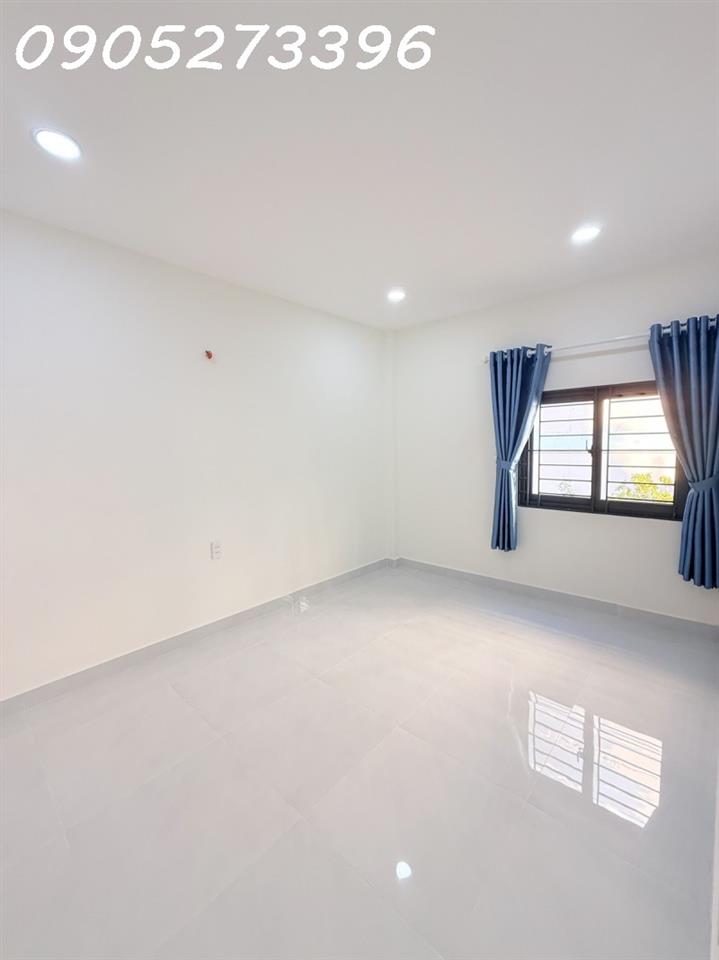SIÊU PHẨM NHÀ ĐẸP GIÁ TỐT CẠNH NHÀ GA T3 SÂN BAY, GẦN 40M2 NGANG 4.5M, 2 TẦNG  2PN, NỞ
