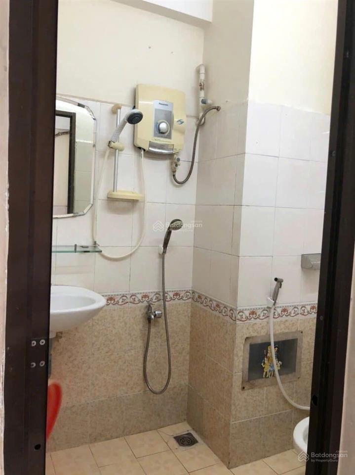 Ch 2pn 1wc 65m² đầy đủ nt cc tôn thất thuyết p1 q4 10tr