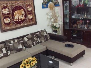 Ch b5 thang máy đườg số 48 p3 q4 2pn 2wc đầy đủ nt ban công mát mẻ nhà rất đẹp xem là thích 14tr