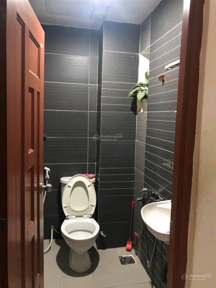 Chính chủ bán nhà mtnb 8m 3,2m14m 2l st 4pn 3wc shcc xây btct kiên cố, nhà còn mới đẹp 8,2 tỷ tl