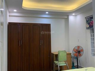Ch 3pn 2wc 115m có đầy đủ vật dụng nt ban công thoáng mát sáng sủa 15tr