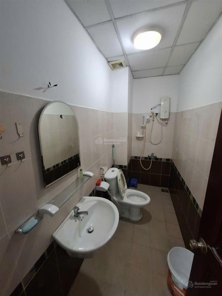 Căn hộ h1 hoàng diệu q4 2pn 1wc 65m đầy đủ nt, nhà thoáng mát cho thuê giá 11tr ở liền