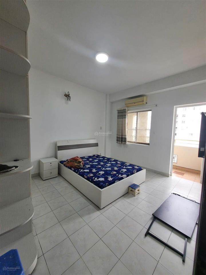 Ch khánh hội 1 bếnvđồn p1 q4 2pn 2wc 70m đầy đủ nt ban công thoáng mát 12tr ở liền