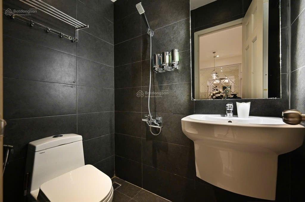 Chính chủ cho thuê ch rivapark 504 ng. tất thành q4 giáp q1 5p 1pn 1wc 54m, nhà đẹp, đầy đủ nt 12tr