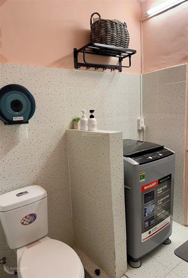 Chính chủ cho thuê ch nguyễn thái bình quận 1 nhỏ xinh sạch sẽ nt mới đẹp 1pn 1wc 32m ở liền 9,5tr