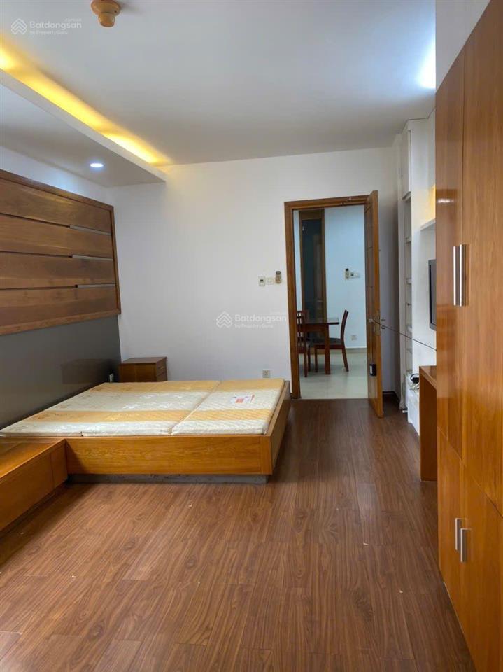 Penhouse chung cư central garden (chợ nga) phạm ngũ lão q1 3pn 3wc 153m nt cao cấp mới 25tr ở liền