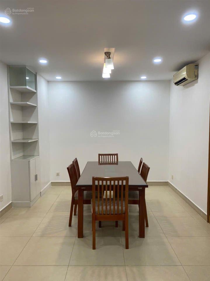 Penhouse chung cư central garden (chợ nga) phạm ngũ lão q1 3pn 3wc 153m nt cao cấp mới 25tr ở liền