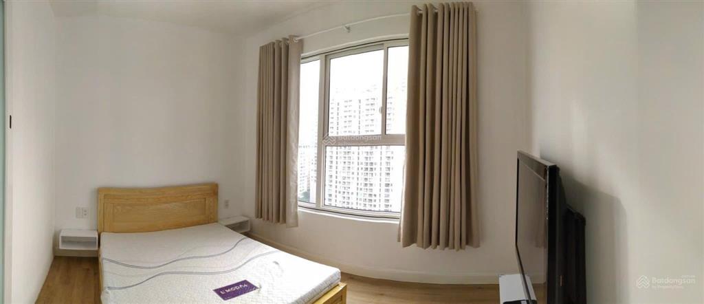 Penthouse chung cư tôn thất thuyết p1q4 105m đầy đủ nt nhiều cửa sổ thông thoáng 14tr chốt, ở liền