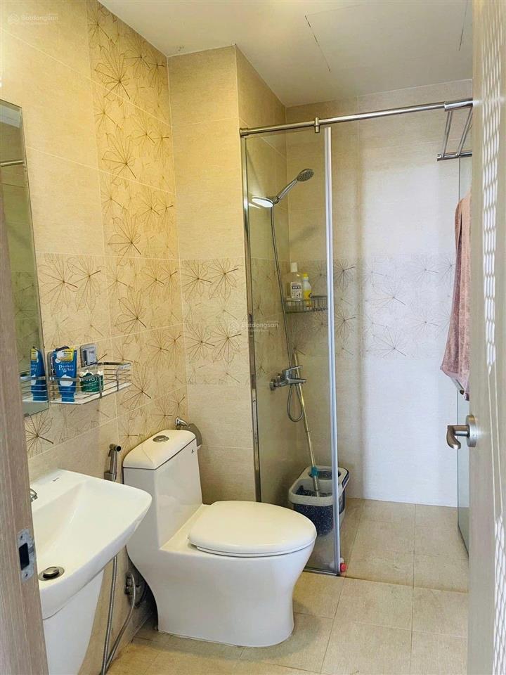 Cô hương cho thuê ch 1pn 1wc 52m2 trống k nt có mlanh mnn tủ kệ bếp cửa sổ phòng ngủ thoáng mát 9tr