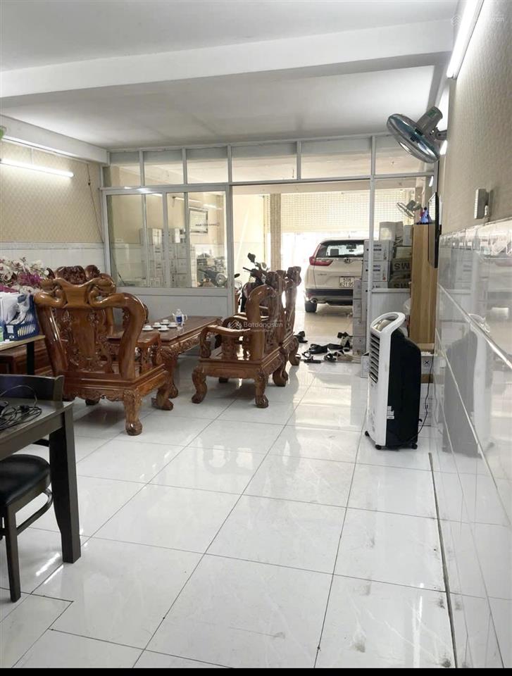 Bán nhà mt nam hoà, p.phước long. dt 100m2, gần ngã tư rmk, metro, svđ rạch chiếc. giá 12tỷ