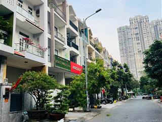 Cho thuê nhà kdc him lam q7, 5x20m, hầm, 4 lầu, thang máy, pccc, 59tr, thiết kế dạng văn phòng.