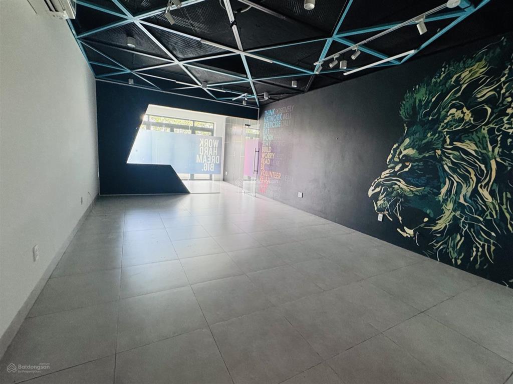 Cho thuê nhà phố mặt tiền kinh doanh kdc him lam, nguyễn thị thập, q.7  600m2, hầm, thang máy,pccc