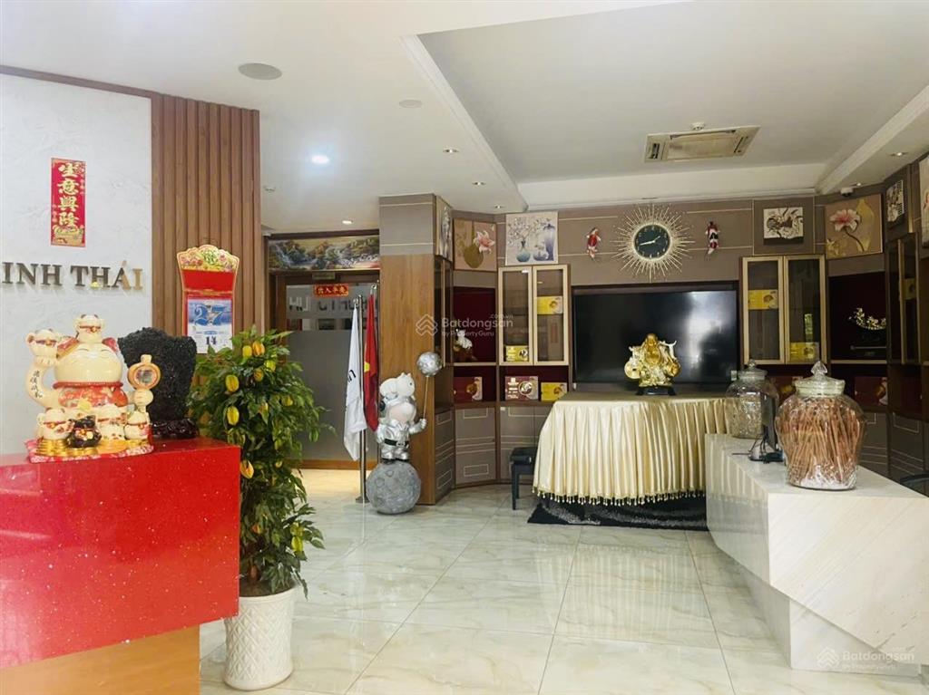 Cho thuê siêu phẩm góc 2 mt hoàng trọng mậu & đường 12, kđt him lam q7. dt 12.5x20m. giá 150tr/th