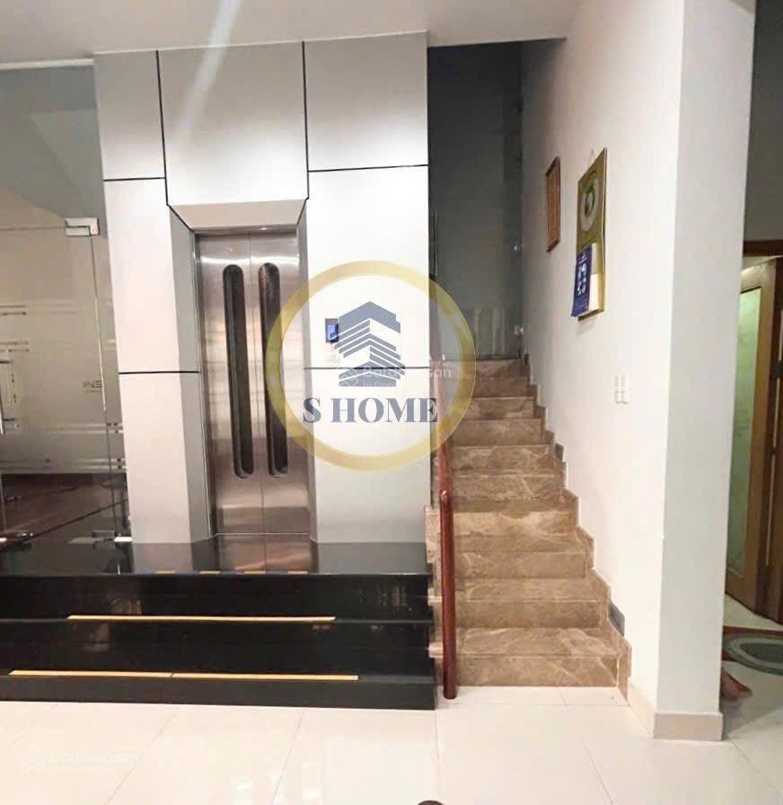 Cho thuê trệt biệt thự góc khu him lam  200m2, sân vườn hồ cảnh quan  ưu tiên văn phòng 30 triệu.