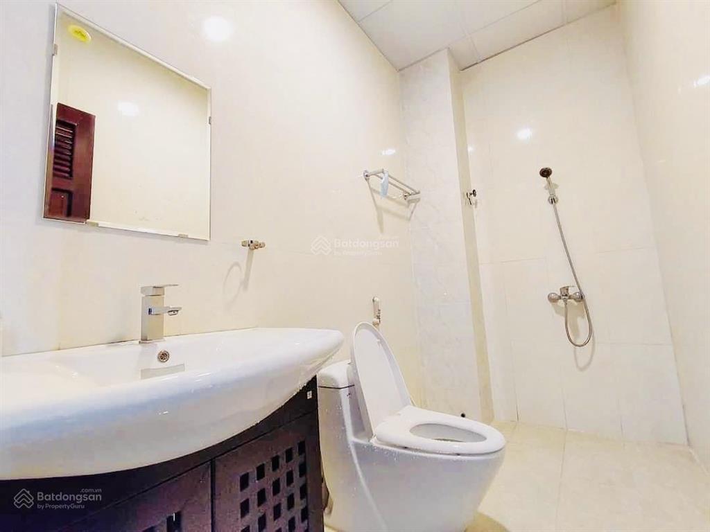 Cho thuê nhà vp kđt him lam, hầm + 4 tầng, dtsd 350m2, giá 35tr. đang trống vô liền