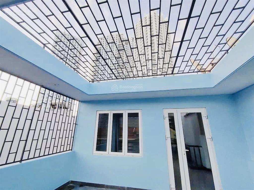 Cho thuê nhà vp kđt him lam, hầm + 4 tầng, dtsd 350m2, giá 35tr. đang trống vô liền