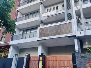 Cho thuê nhà phố mặt tiền hoàng trọng mậu, khu him lam. 6 lầu, 10 phòng, 6 wc có thang máy 78 triệu