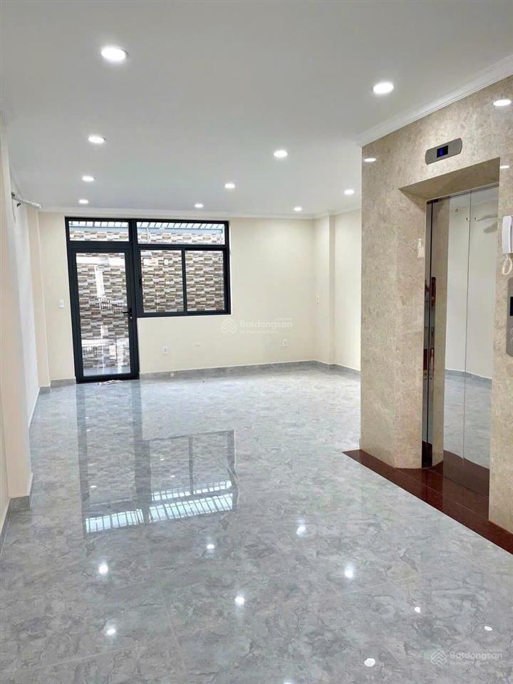 Cho thuê văn phòng/mặt bằng nhỏ khoảng 25m2 kđt him lam q7 chỉ từ 6 triệu/tháng. đang trống vô liền