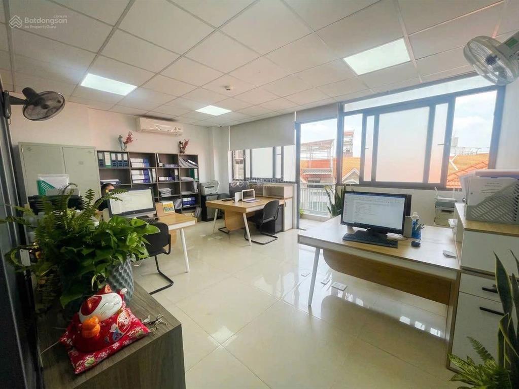 Cho thuê văn phòng/mặt bằng nhỏ khoảng 25m2 kđt him lam q7 chỉ từ 6 triệu/tháng. đang trống vô liền