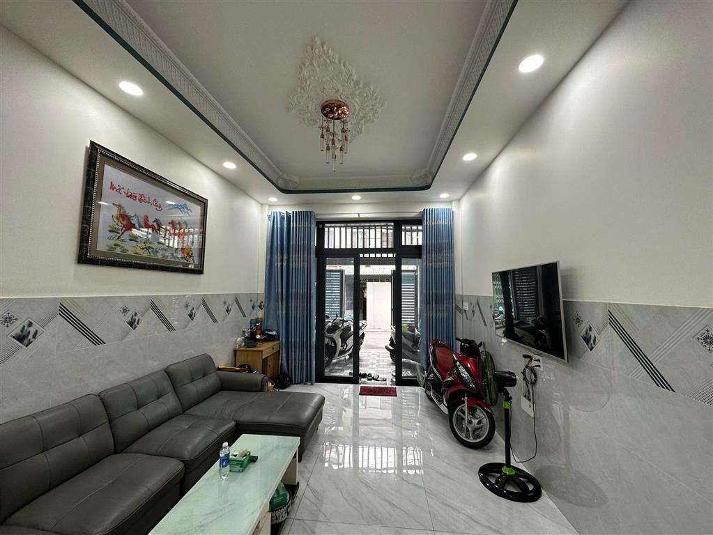 (Tin thật 100%) Nhà đẹp 117m2 Thoại Ngọc Hầu - Hẻm 6m - Cách phố 35m - Rẻ hơn TT 20%- HHMG