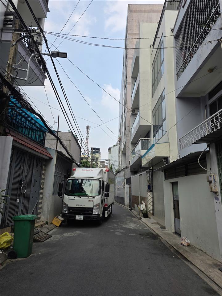 (Tin thật 100%) Nhà đẹp 117m2 Thoại Ngọc Hầu - Hẻm 6m - Cách phố 35m - Rẻ hơn TT 20%- HHMG