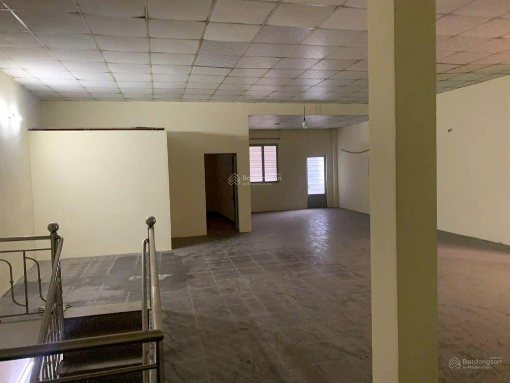 Cho thuê kho đường phan anh 8x16m, 1 lầu suốt, giá 20 triệu/th