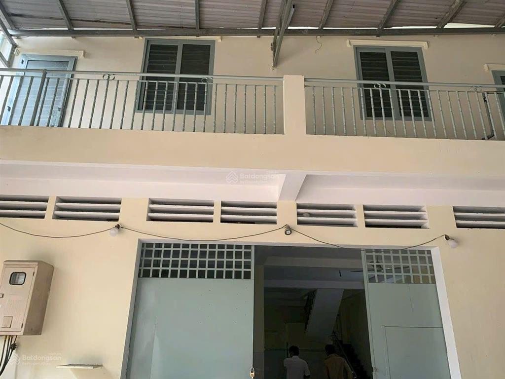 Cho thuê kho đường phan anh 8x16m, 1 lầu suốt, giá 20 triệu/th