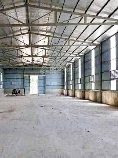 Cho thuê kho mặt tiền đường khu tân sơn nhì, 13x60m², giá 85 triệu