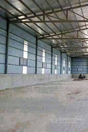 Cho thuê kho mặt tiền đường khu tân sơn nhì, 13x60m², giá 85 triệu
