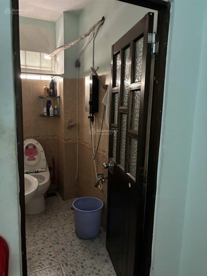 Cho thuê nhà h8m đường gò dầu 4,2x14m, trệt, 2 lầu, 4pn, 3wc, giá 12,5 triệu