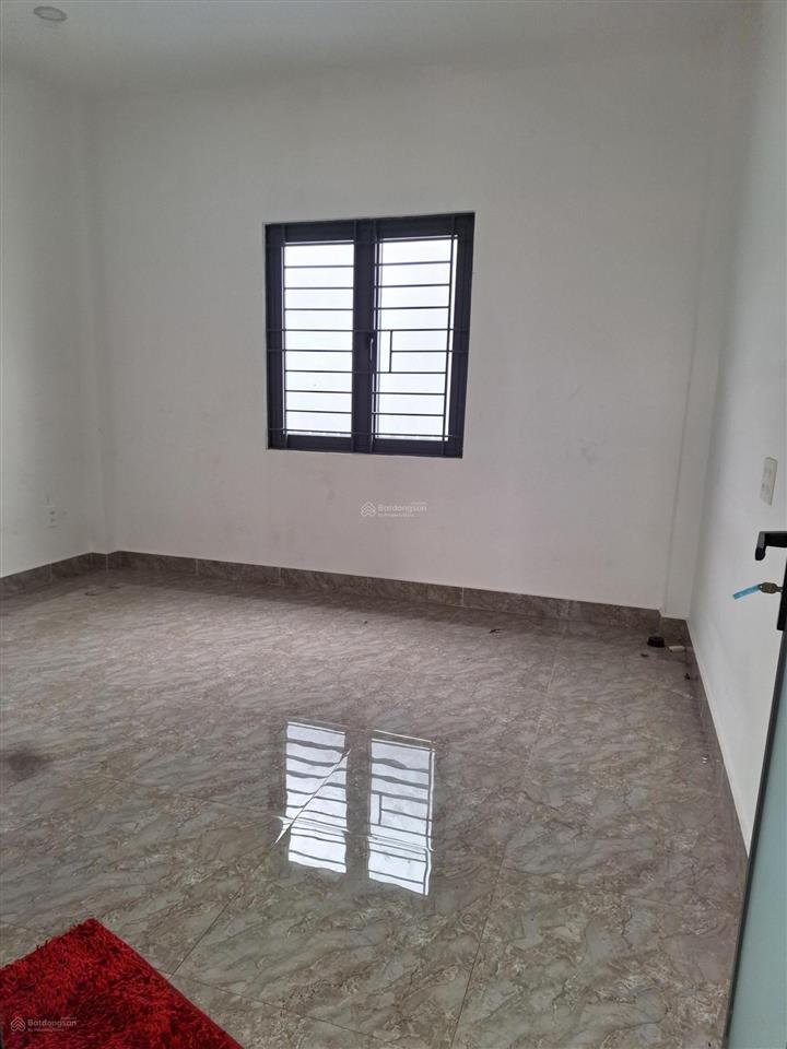 Cho thuê nhà hẻm 57 tô hiệu, 4x16m, 3 lầu, 5pn, 4wc, giá 18 triệu