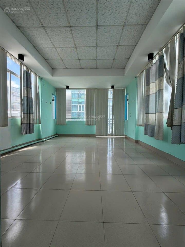 Nhà mặt tiền đường tây thạnh, 4x15m, 2 lầu suốt, máy lạnh, giá 18 triệu