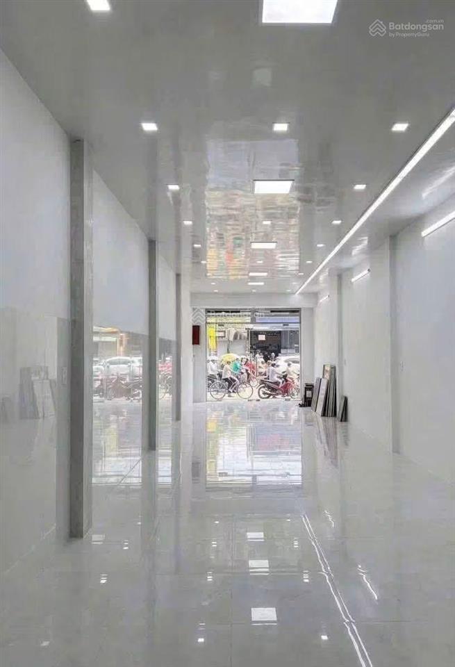 Nhà mới mặt tiền âu cơ, 4x25m, gác lững, giá 20 triệu