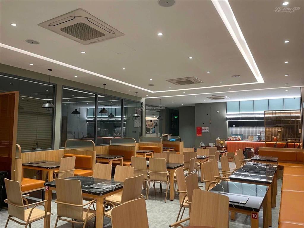 Gốc 2 mặt tiền khu tây thạnh 8x21m, giá 80 triệu thương lượng