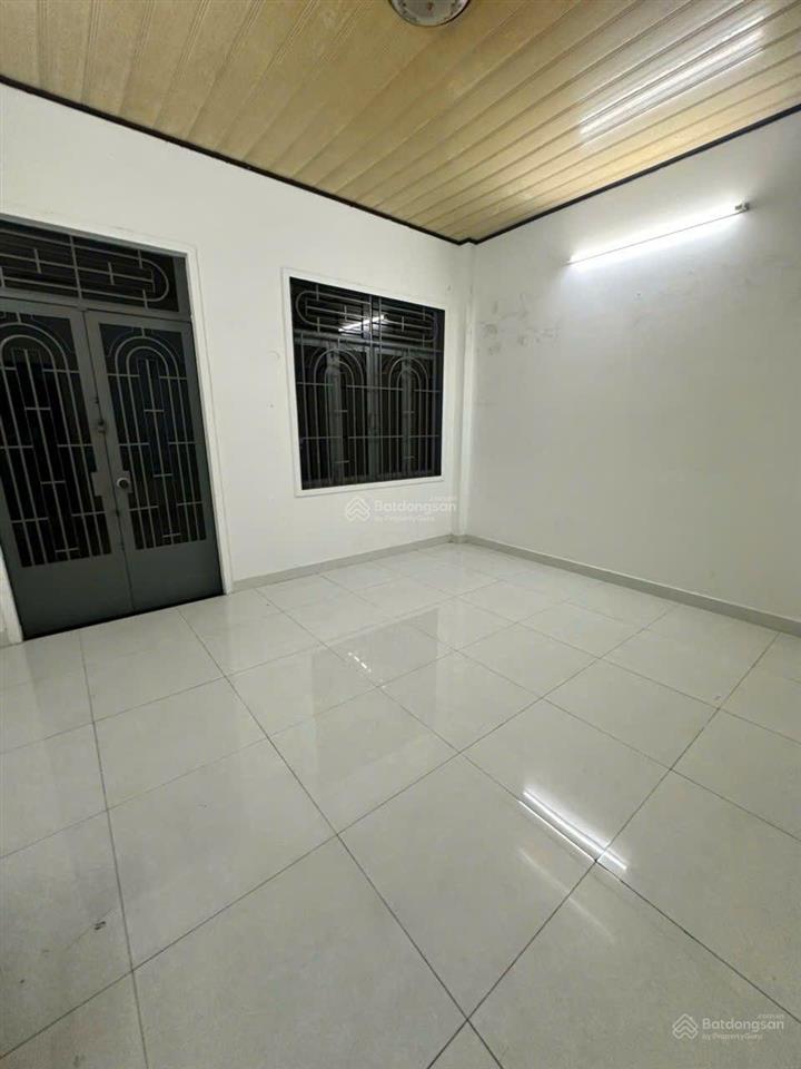 Cho thuê nhà hẻm vườn lài, 4.5x17, 1 trệt, 2 lầu, st, 4pn, 14 triệu