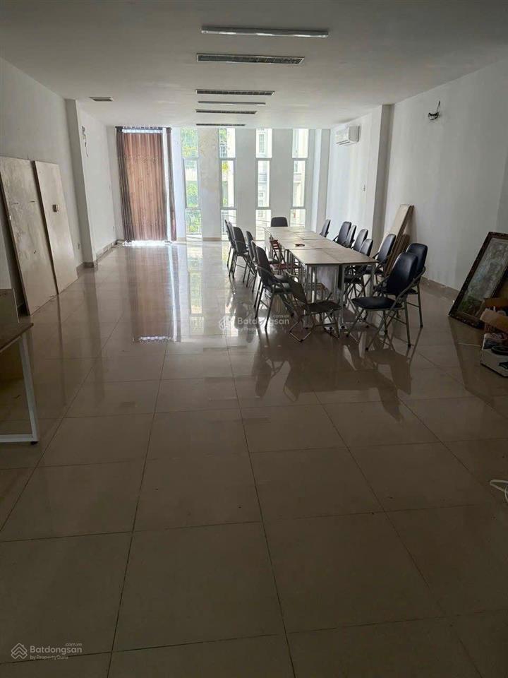 Nhà mặt tiền đường nguyễn văn tố 6x27m, hầm, 3 lầu, giá 55 triệu, tl