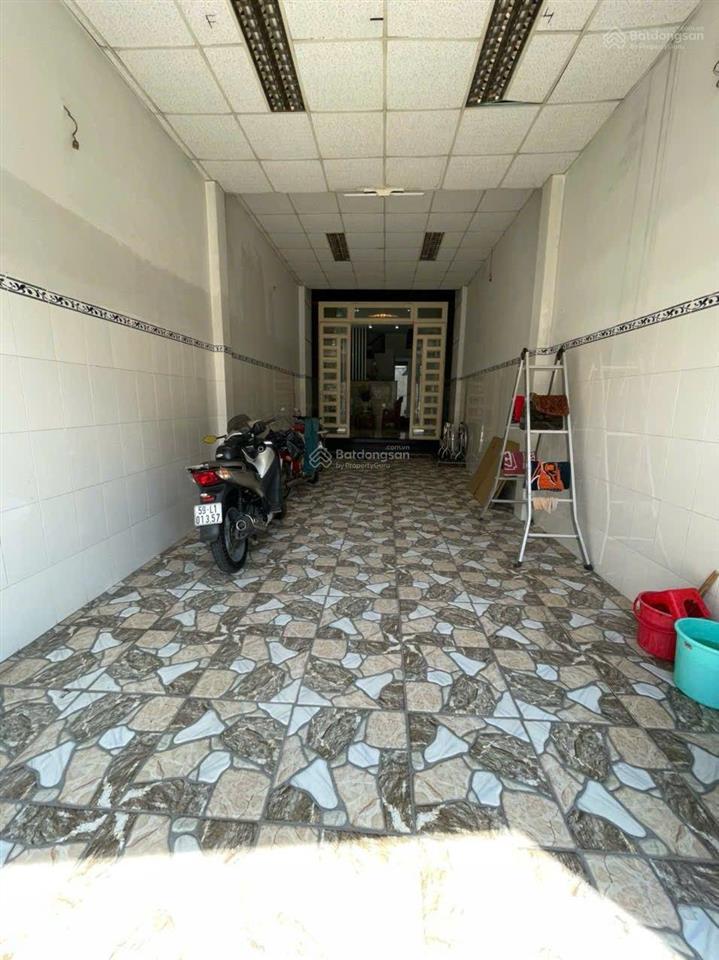 Nhà mặt tiền đường cầu xéo 4x30m, 3 lầu, giá 27 triệu