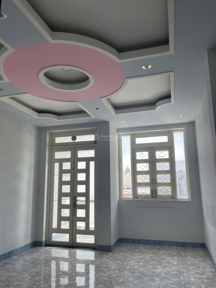 Nhà mặt tiền đường cầu xéo 4x30m, 3 lầu, giá 27 triệu