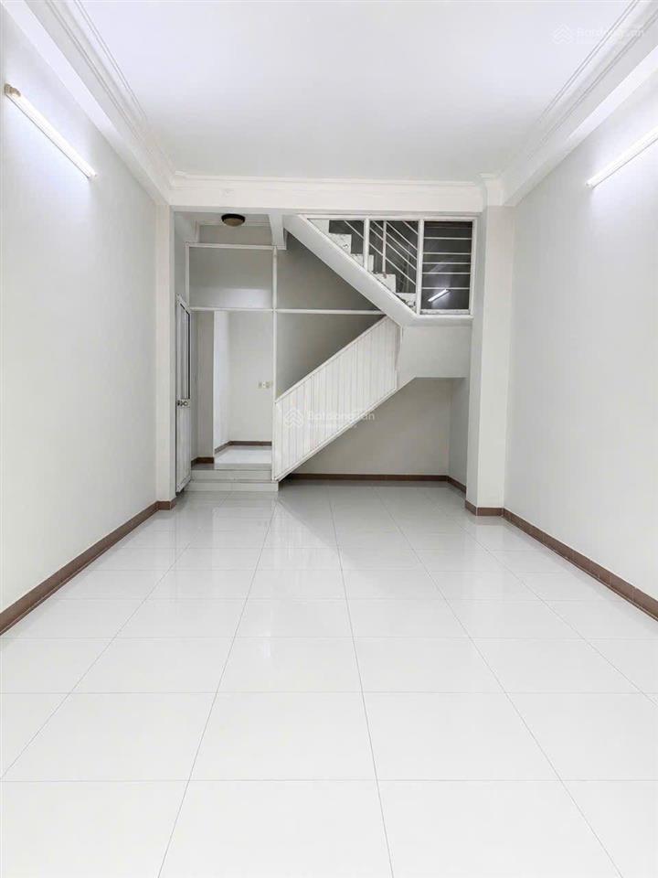 Nhà mặt tiền trần thủ độ, 4x16m, 1 trệt, 2 lầu, 3pn, 4wc, giá 13 triệu