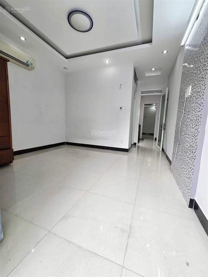 Cho thuê nhà mt đường lê lư 4x20m, 2 lầu, st, 3pn, 3wc, giá 17 triệu
