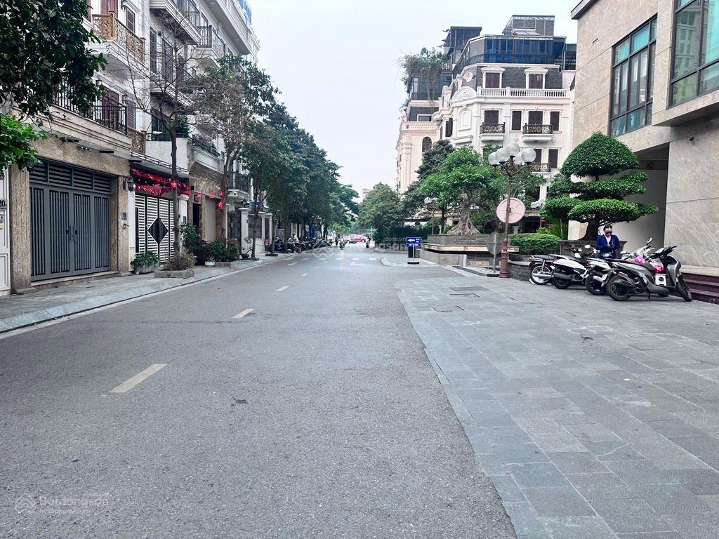 Bán chung cư hc 319 hồng tiến 72 m2 , 7 tỷ bồ đề