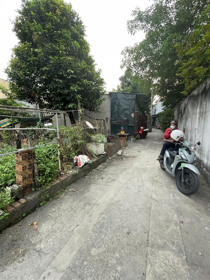 Ngân hàng thanh lý lô đất 1 sẹc lê thị hà 130m2 (8x16) nở hậu 8,4m, giá 1.6 tỷ.  0329 638 ***