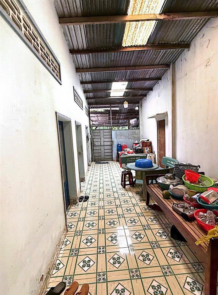 Cần bán nhà 2216m2 mặt tiền đường nhựa xã thái mỹ, 1/ cây trôm mỹ khánh có sẵn 300m2 thổ cư