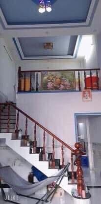 Cần bán căn nhà 1trệt 1 lầu shr 2/ đường phạm thị giây, hóc môn , dt 4x14. giá 3tỷ050 tl.