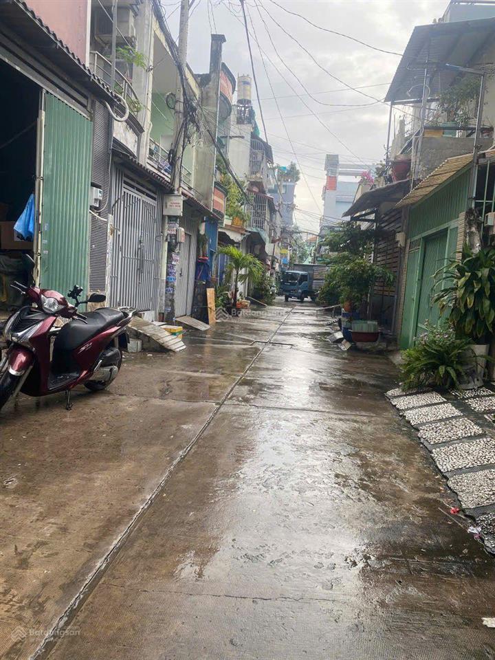 Bán nhà đẹp nở hậu hẻm 759 hương lộ 2 bình trị đông, 52mv, 4x13, 3 tầng xe tải thông giá 5,2tỷ tl